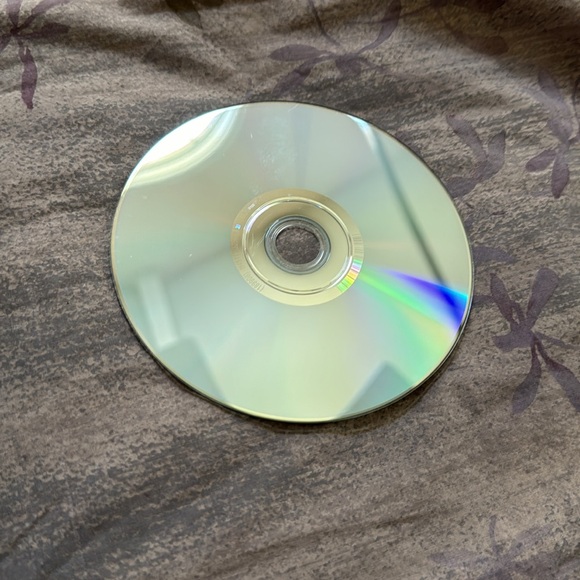 Disney Hocus Pocus DVD. Excellent like new condition. - Picture 4 of 4